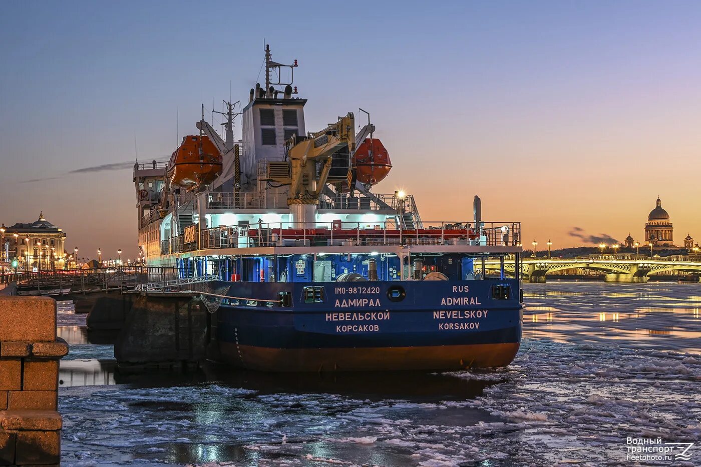 Спб южно сахалинск. Остров сахалин на контурной карте. Остров сахалин дальний восток. Карта владивосток иркутск дорога. Город холмск сахалинская область.