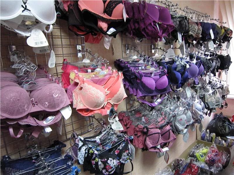 оптовый склад нижнего белья. оптовые базы нижнего белья. садовод милавица нижнее белье. рынок нижнего белья. китайская фабрика нижнего белья.