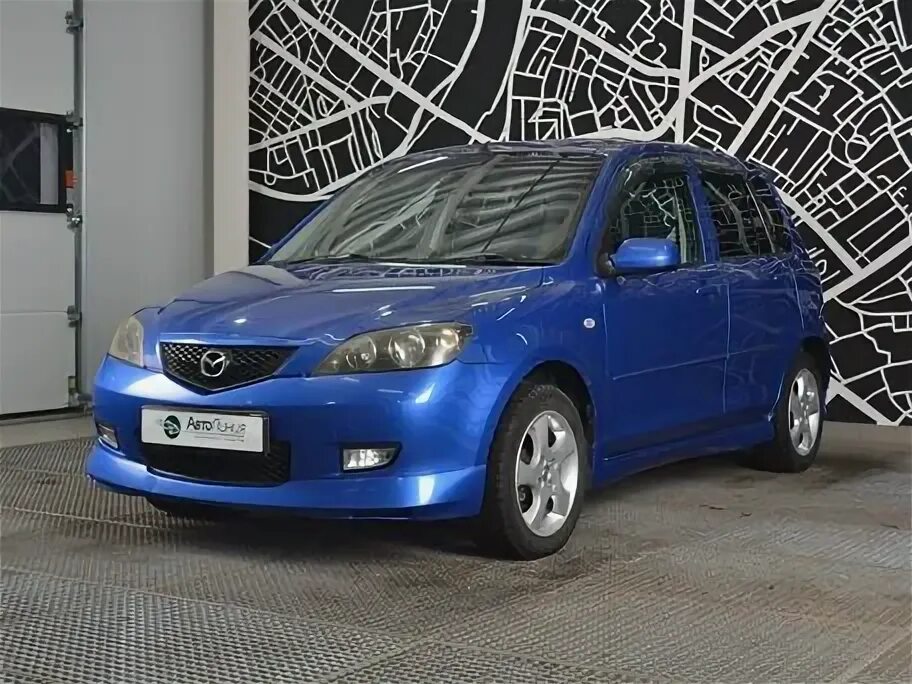 Купить мазду демио в новосибирске. Mazda Demio II (dy). Mazda Demio 2002-2007 спорт синяя. Мазда Демио синяя. Цвет Mazda Demio 4f.