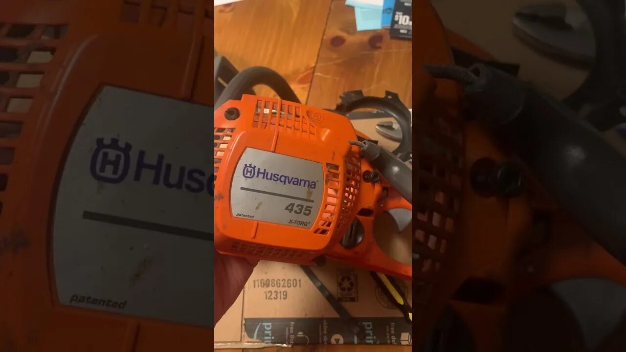 Штиль расход топлива. Бензопила Husqvarna т435 нормативы топлива. Воздуходувка Husqvarna se 561-82 расход топлива. Топливная система бензопилы Хускварна 365. Бензопила Хускварна 365 расход топлива в час.