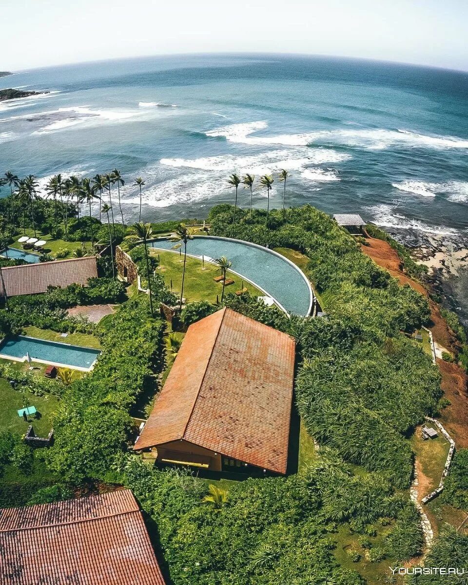 Велигама Шри Ланка. Cape Weligama Шри Ланка. Пляж Велигама Шри Ланка. Шриланка вилигамма океан.