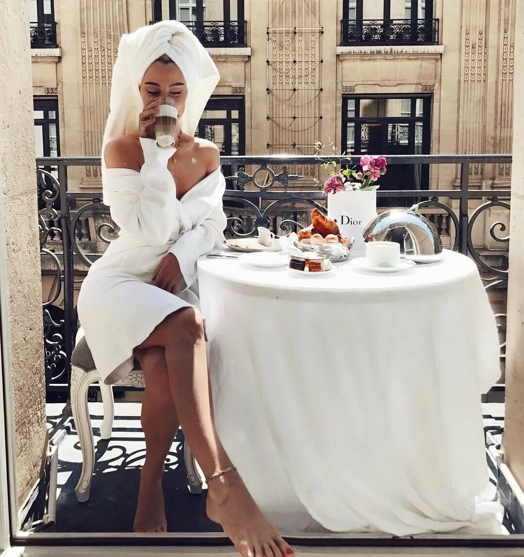 Женщина в роскоши. Женщина в роскоши. Богатая жизнь. Монте-карло монако роскошь. Роскошь и богатство.