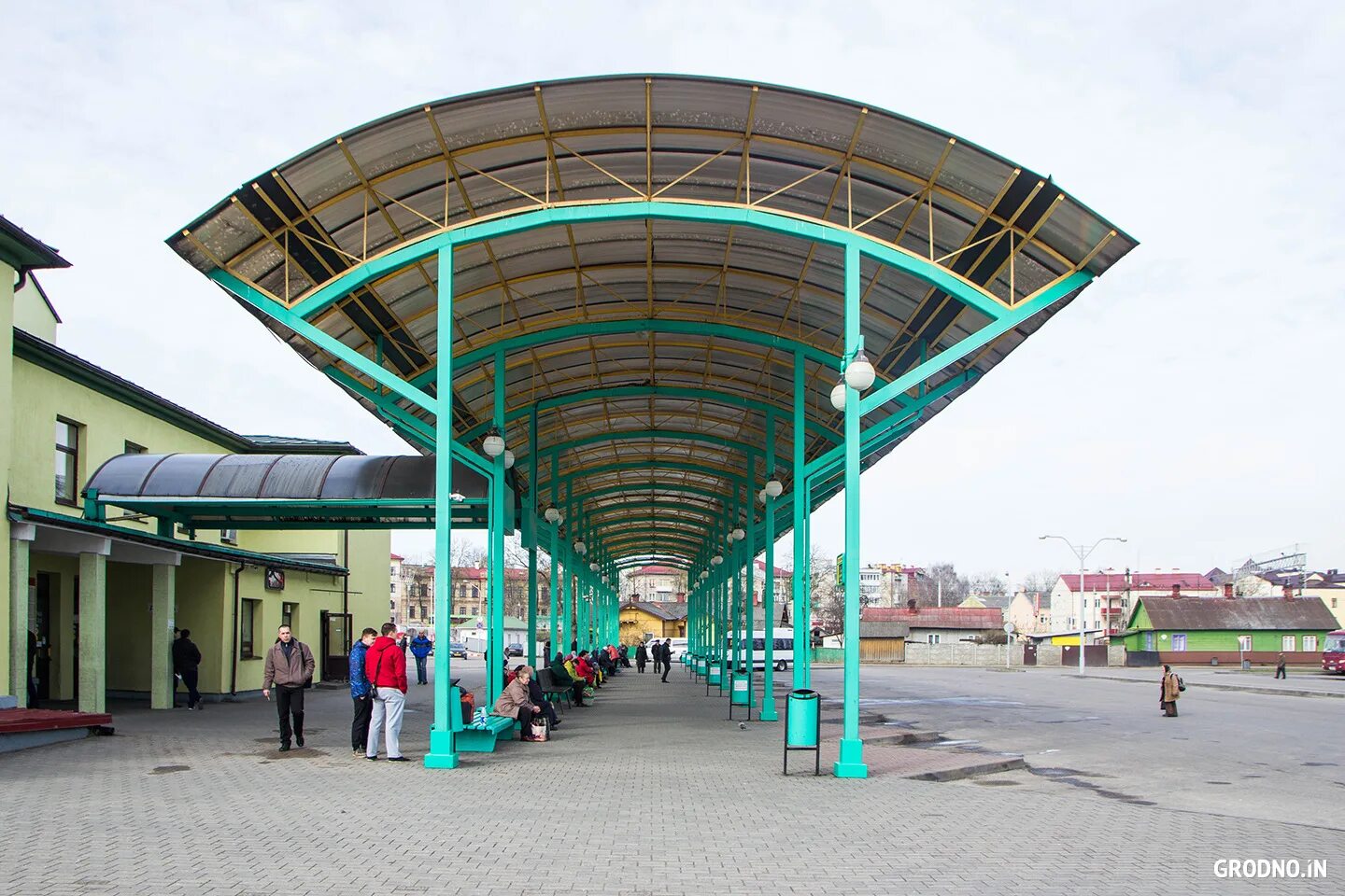 Автовокзал Гродно. Гродно автобусная станция. Гродно Беларусь автовокзал. Гродно Красноармейская улица 7а автовокзал.
