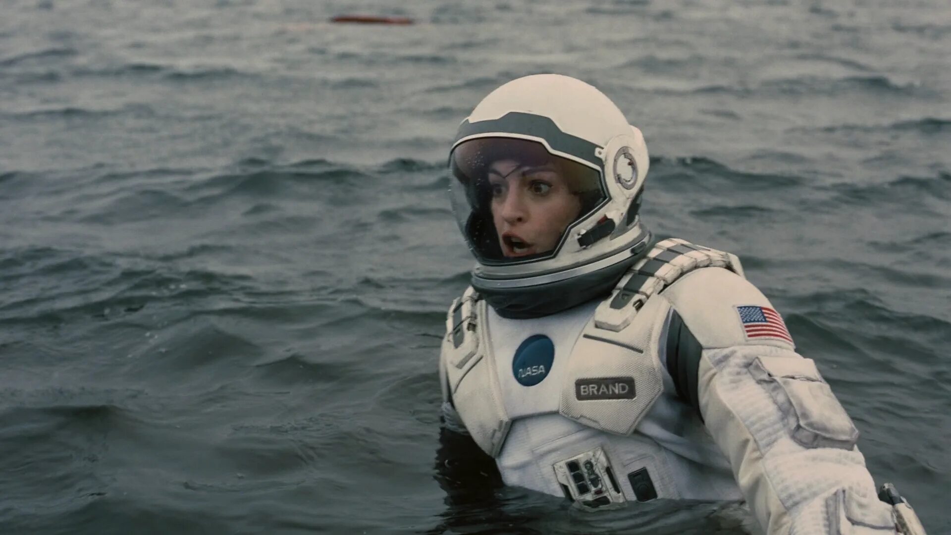 Интерстеллар Interstellar 2014 волна. Мэттью Макконахи Интерстеллар. Интерстеллар миллер