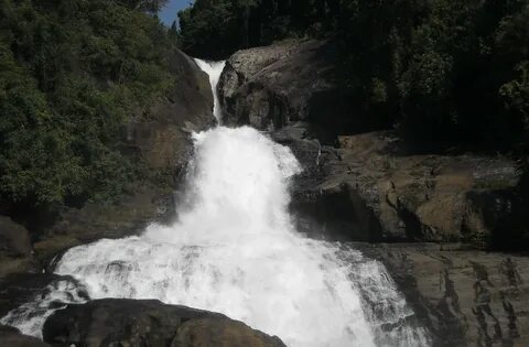 wijayasiri2000: BOPATH ELLA WATERFALL. 