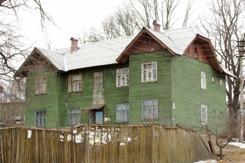 Город икша. Икша поселок. Рабочий посёлок Икша. Икша Дмитровский район. Икша ул Шлюзовая.