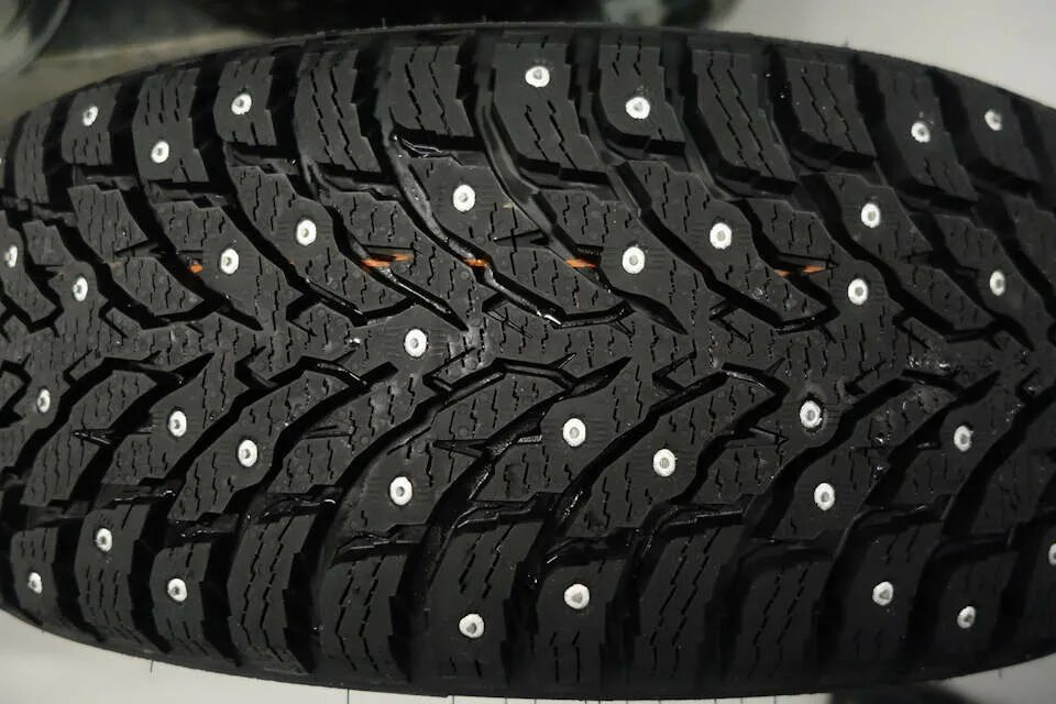 215 65 16 шипы купить. Hakkapeliitta 9. Nokian Tyres Hakkapeliitta 9 зимняя шипованная. Nokian HKPL 9. Nokian Hakkapeliitta 9 SUV.