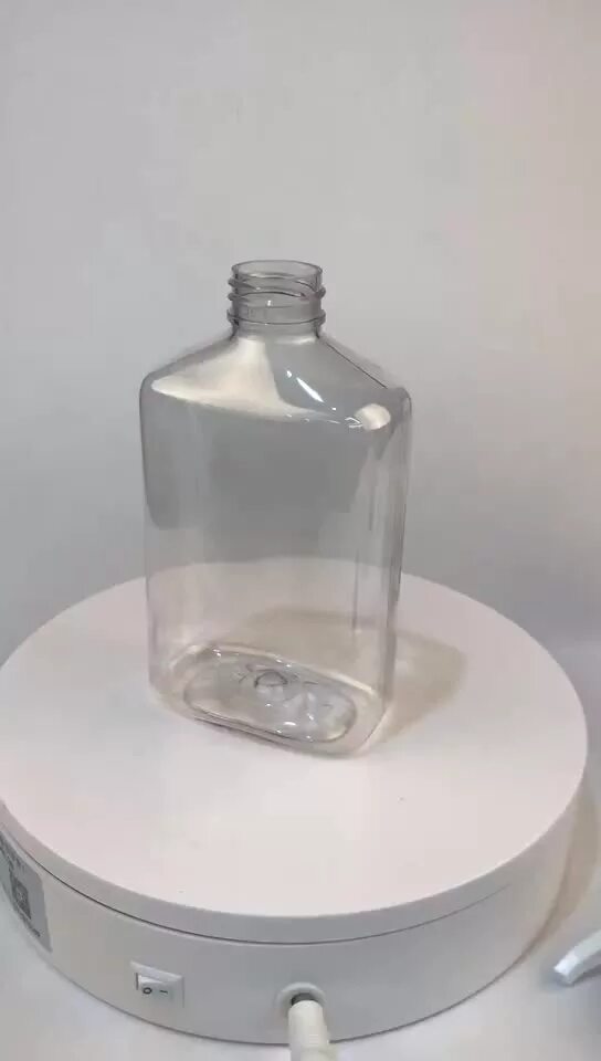 Возьмите пустую пластиковую бутылку с завинчивающей. Бутылка пэт 330 мл квадратная. пэт фляга плоская. навинчиваемая крышка для флакона. пластиковая бутылка с завинчивающейся пробкой.