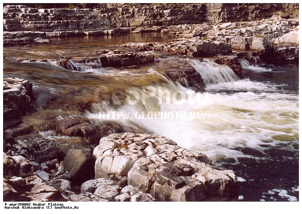 река которая течет вверх. республика чили перевёрнутый водопад.