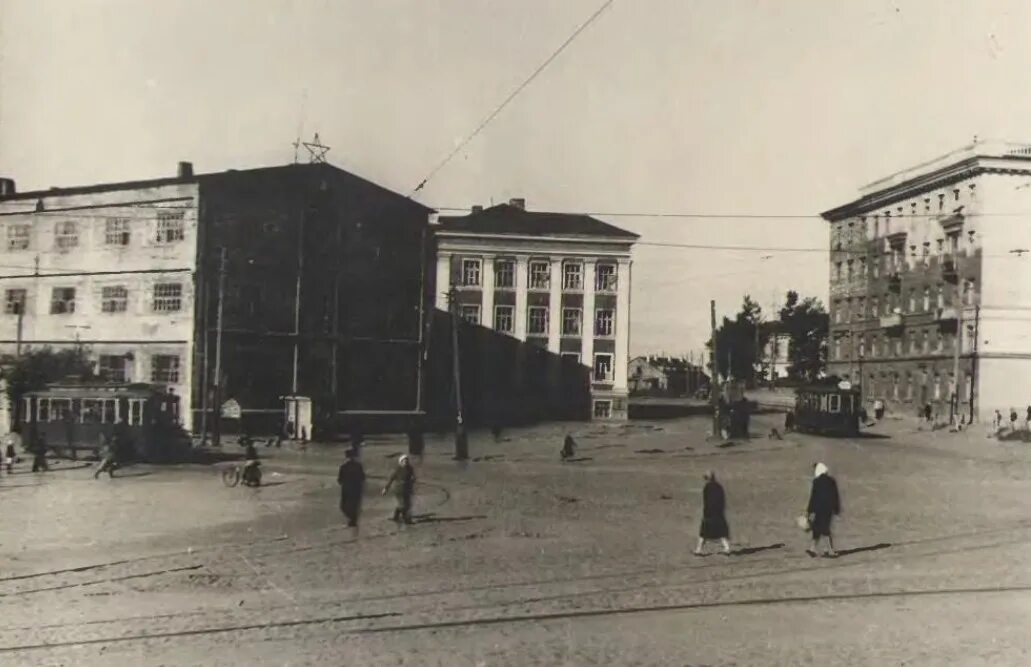 Международные отношения во второй половине 1940-х начале 1950-х гг. Во второй половине 1940. Политический режим ссср. Фотограф stanley kubrick. Во второй половине 1940.
