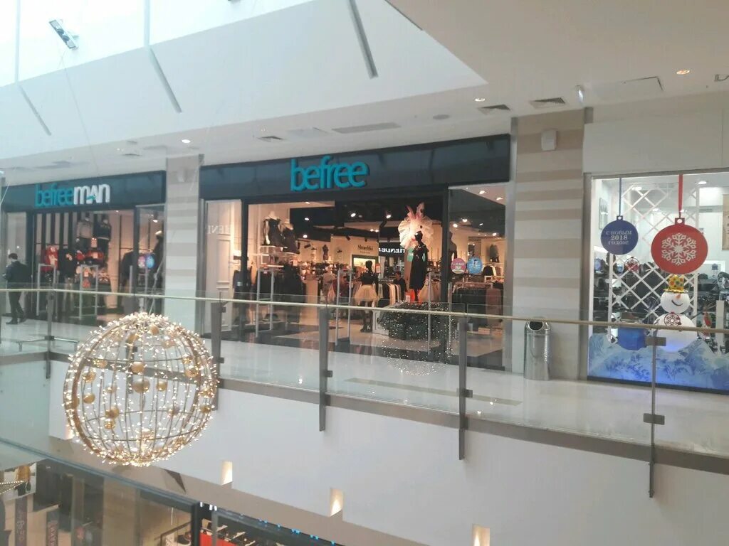 Бифри адлер. Бифри красная площадь. Befree ростов-на-дону. Befree ростов-на-дону. Befree одежда.