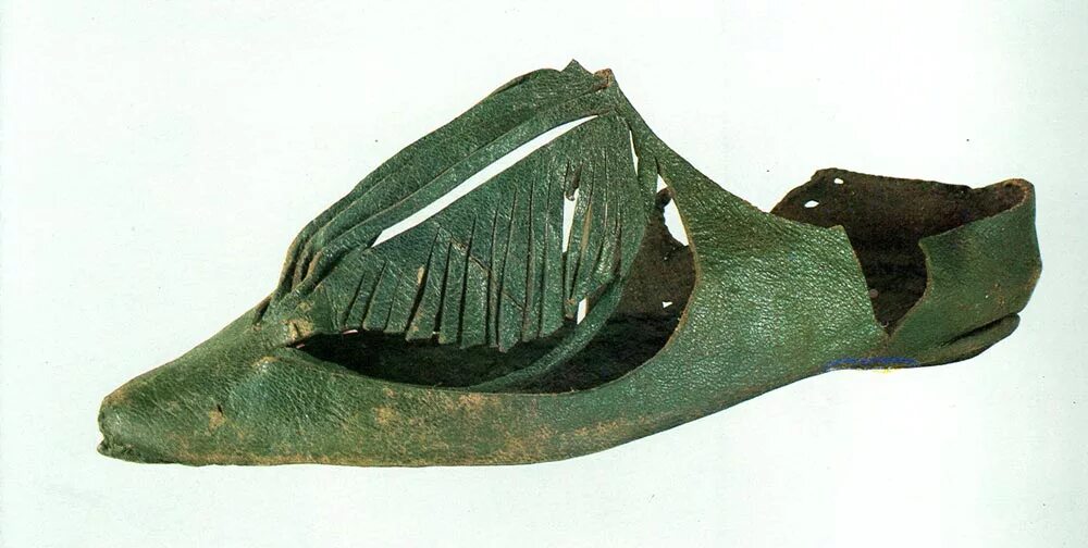 Клоги сабо кломпы. Jeremy scott shoes adidas. Клоунские башмаки. Adidas jeremy scott. Башмаки 8 букв.