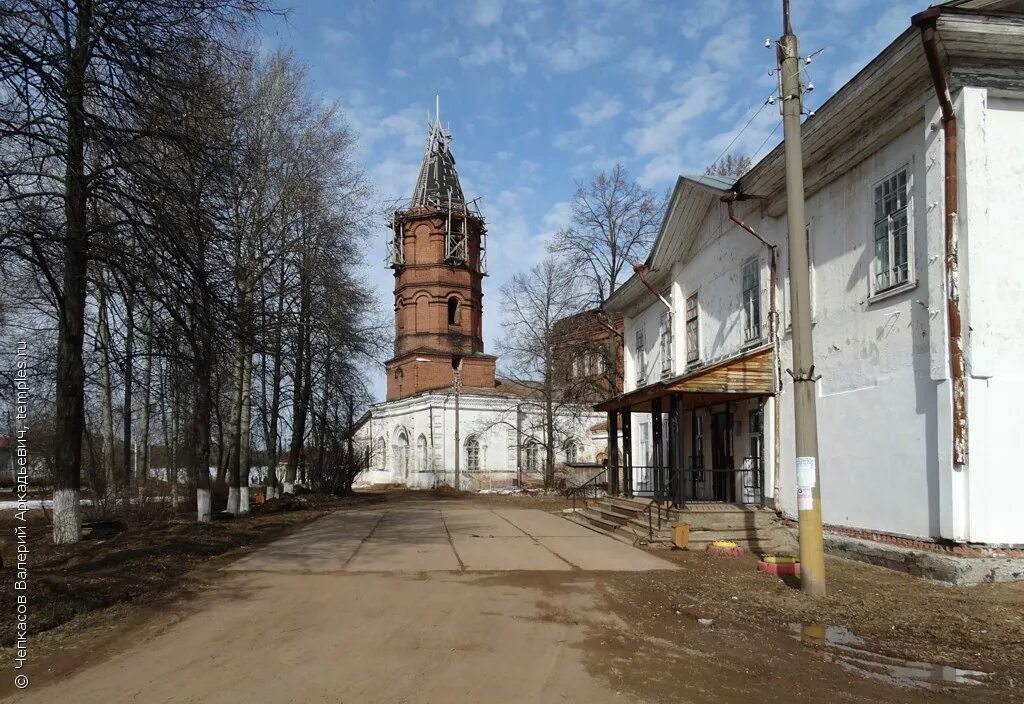 Поселки павловского района. Поселок Павловский Очерский район. Посёлок Павловск Пермский край. Очерский район Пермский край. Павловский Пермский край Церковь Петра и Павла.