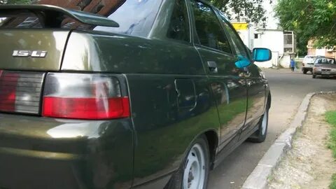 Цвет золотисто темно зеленый ваз