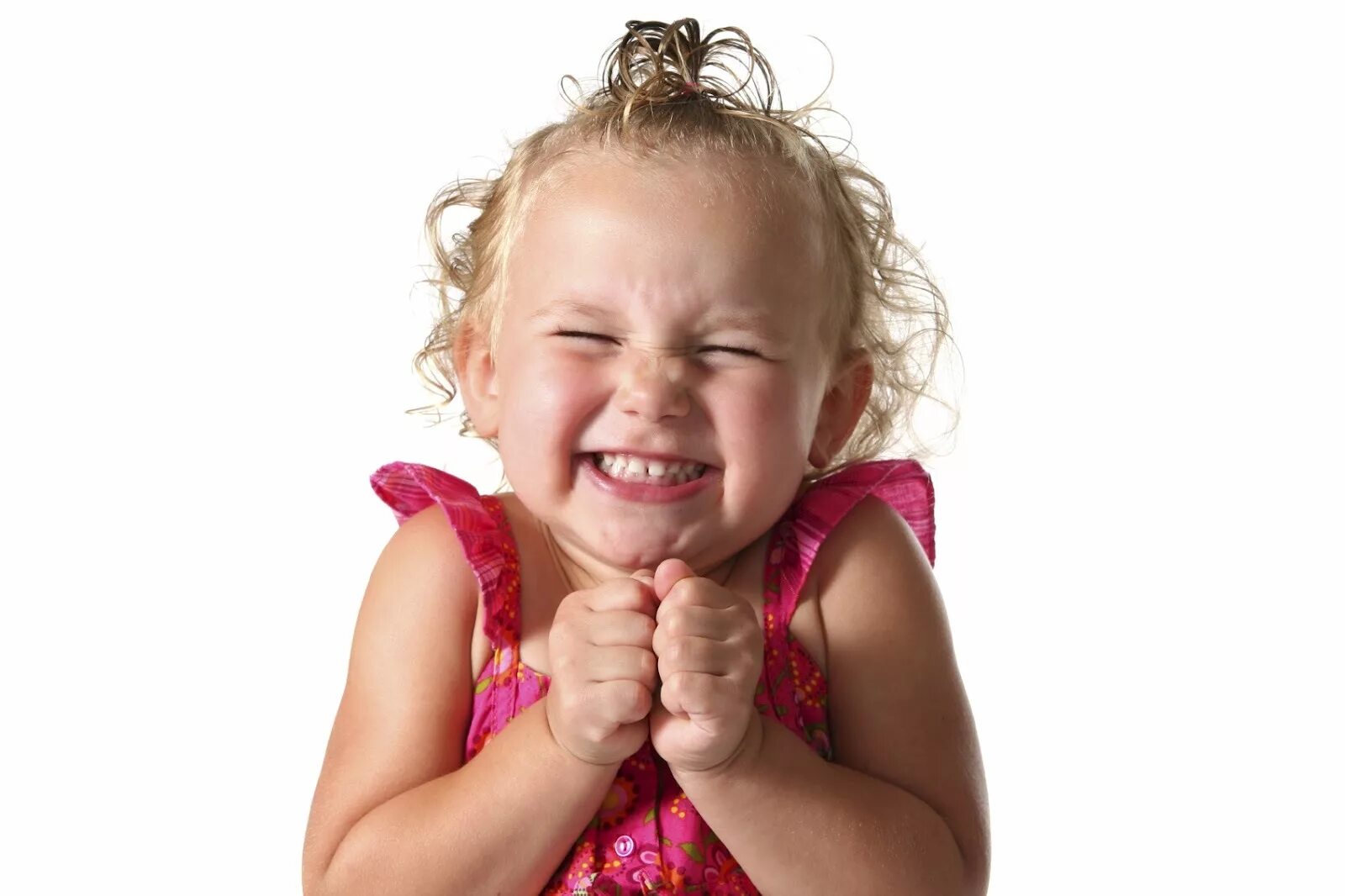 Девочка очень рада. Девочка очень рада. Открытки спасибочки прикольные. Девушка радуется. Открытка спасибо за поздравления.