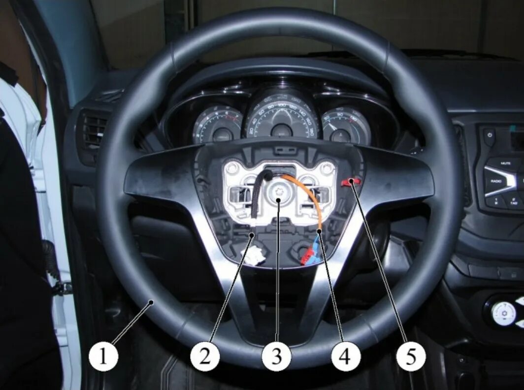 как снять руль на весте. как снять руль на весте. снятие подушки безопасности лада веста. веста круиз контроль под рулем. как снять руль на весте.