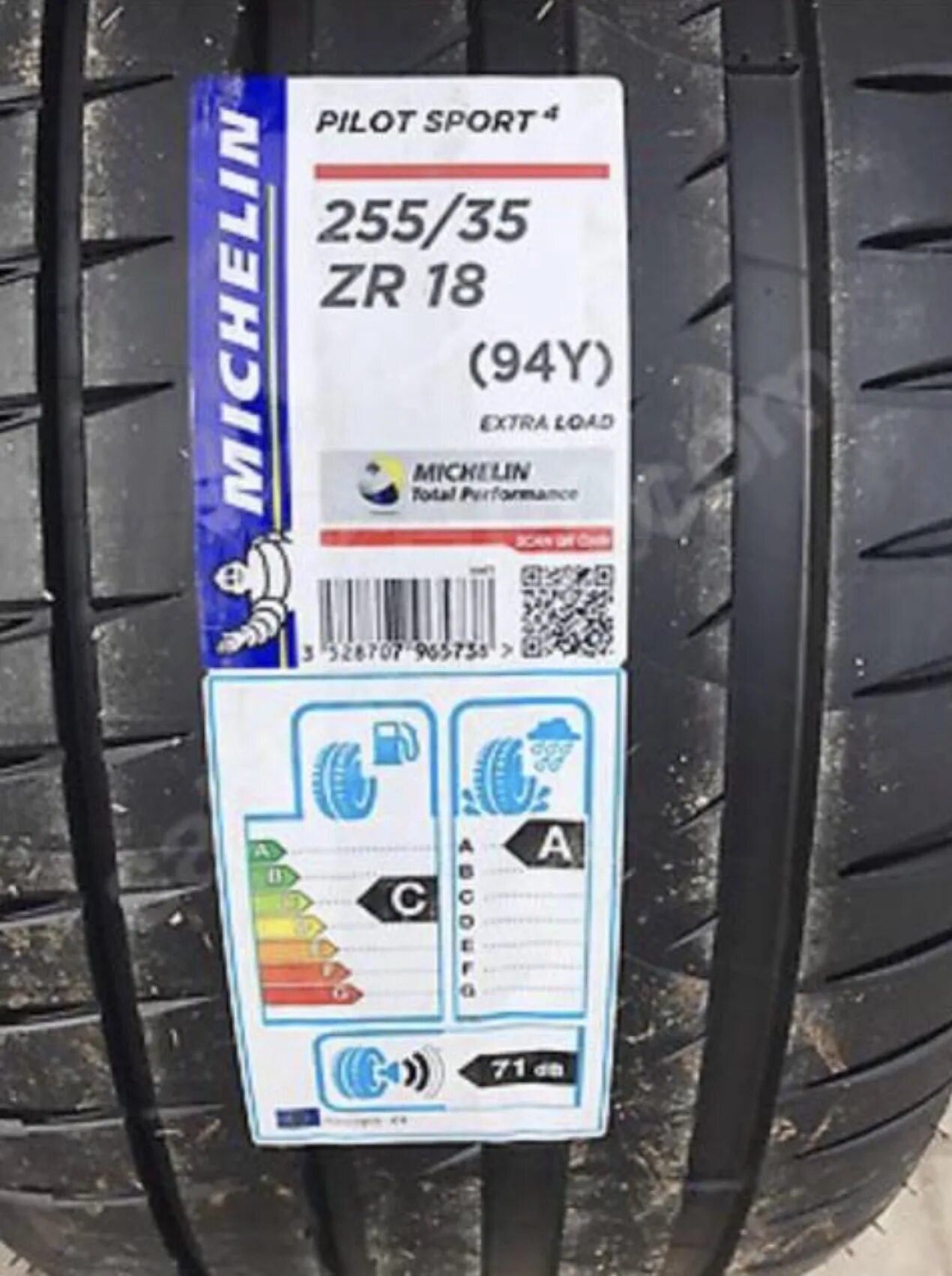 Michelin pilot sport 255 35. Мишлен пилот спорт 4 255/35 r18. Michelin Pilot Sport 255/35 r18 на диске 9,5. Автомобильная шина Michelin Pilot Sport a/s Plus 255/35 r18 94y летняя. Автомобильная шина Michelin Pilot Sport 3 255/35 r18 94y летняя.