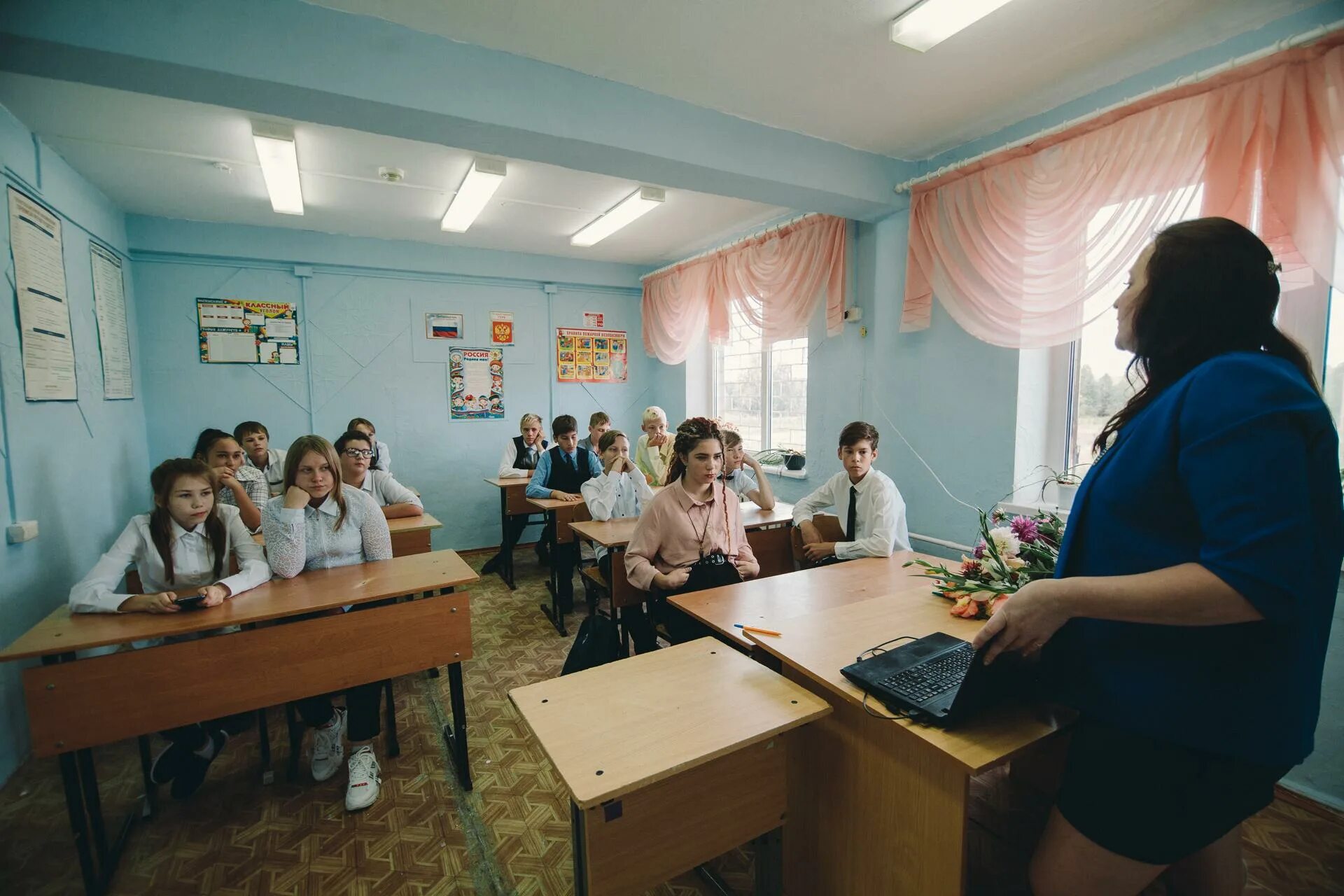 Школа 28 тюмень. Школа 63 тюмень. Школа 72 тюмень. Тюмень школа карантин. Школа 13 тюмень.