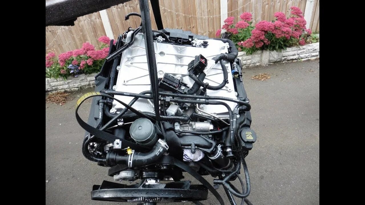 Двигатель range Rover 5.0. Мотор range Rover 5.0 Supercharged. Двигатель Рендж Ровер 5.0 суперчарджер. Двигатель Рендж Ровер 508.