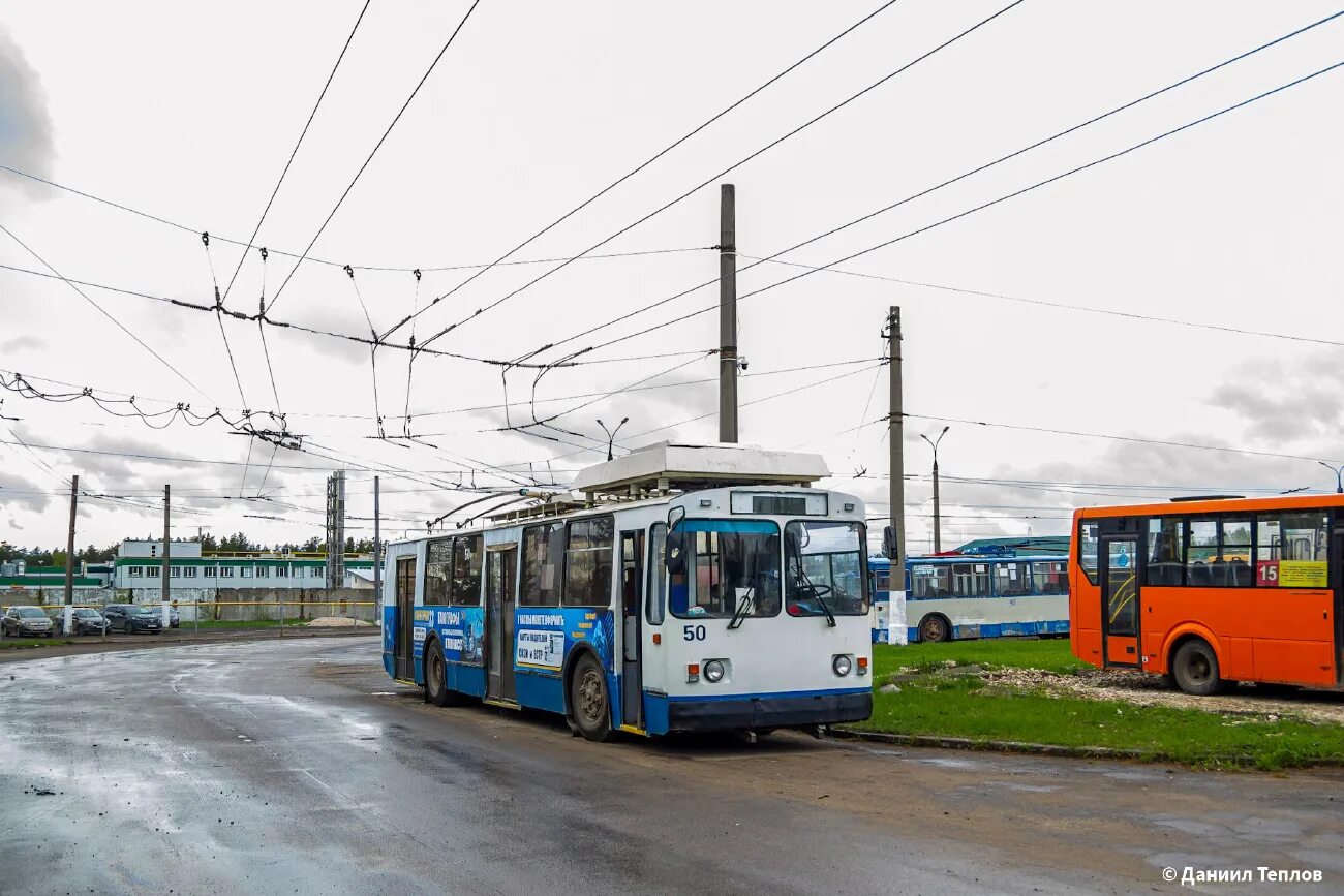 12 троллейбус в коврове. Зиу-682 кр иваново. троллейбус ковров зиу. зиу 682 кр иваново подольск. зиу-682 кр иваново нижний новгород.