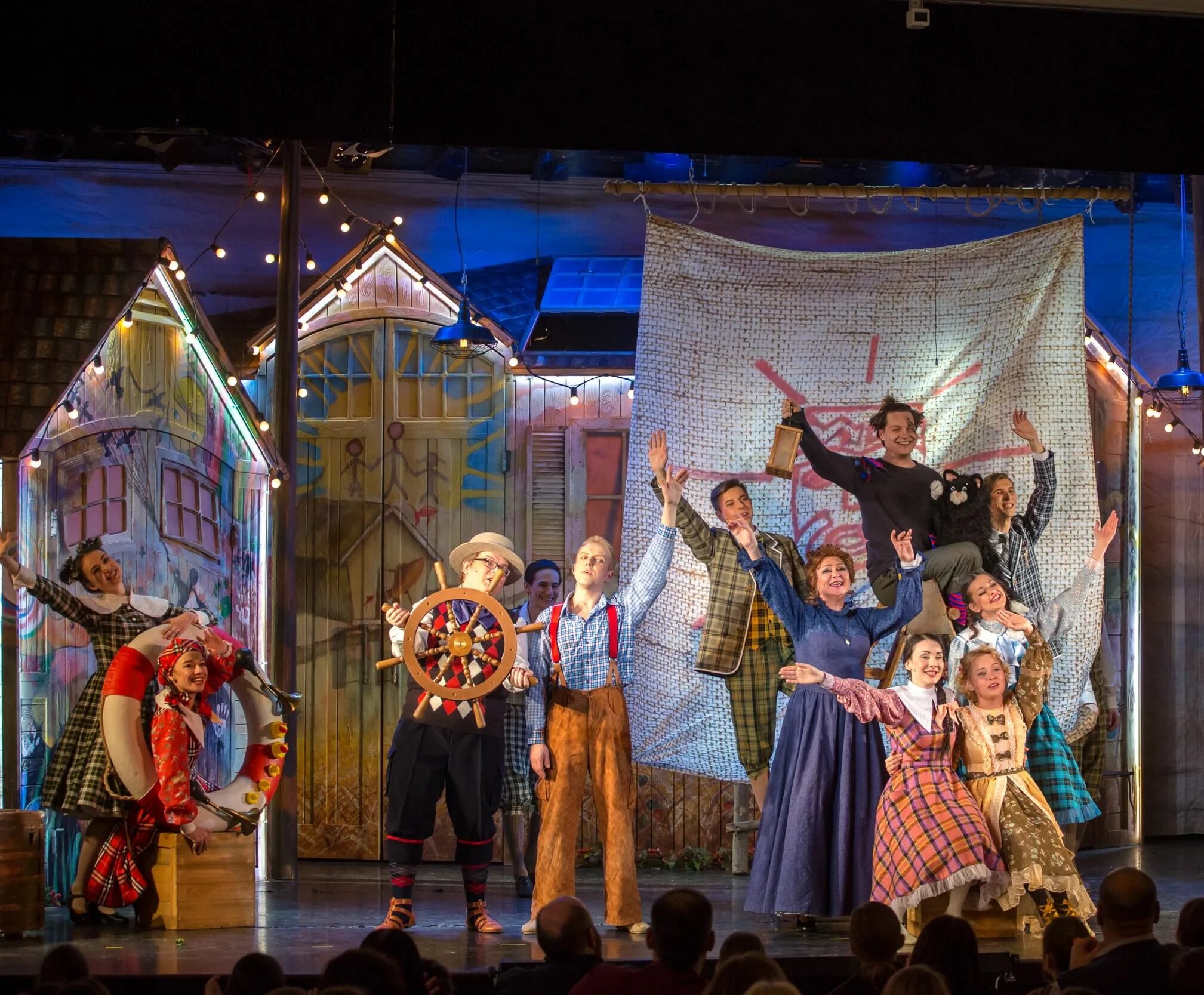 Новосибирский музыкальный театр бременские музыканты. Театр музыкальной комедии декабрь 2023. Мюзикл приключения тома сойера. Санкт-петербург). Театр музыкальной комедии декабрь 2023.
