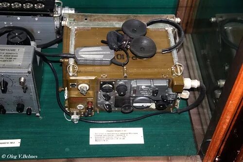 Радиостанции 107. Рация р-107. радиостанция p - 107 м. рация 107 армейская. р-103м радиостанция.