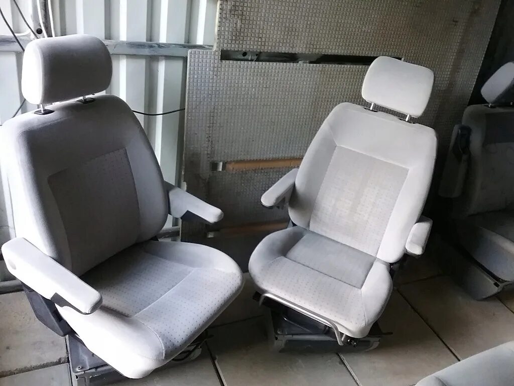 задний диван t4 мультивен. сиденье vw t3. мультивэн сиденья. сидения t4. сидения volkswagen transporter т4.