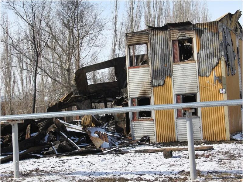 Пос долги. Поселок долгое. Поселок долгое Орловской области. Погорельцы Должанского района. Пгт.долгое пожар в общежитии.