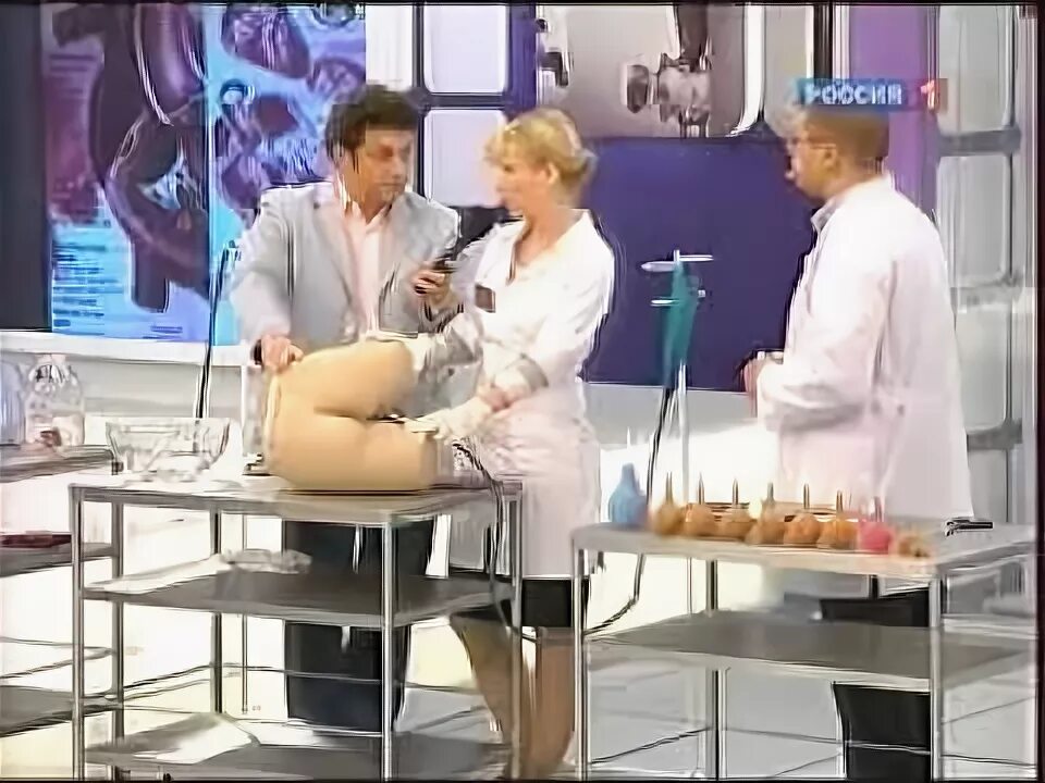 Можно ли делать микроклизму. Правильная поза для клизмы микролакс. спринцевание фото. как правильно делать клизму фото.
