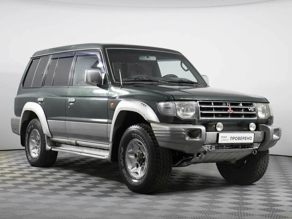 Mitsubishi pajero ii. Митсубиси Паджеро 2. Митсубиси Паджеро 2 поколение 2. Митсубиси Паджеро 2покаление. Мицубиси Паджеро 2 новый.