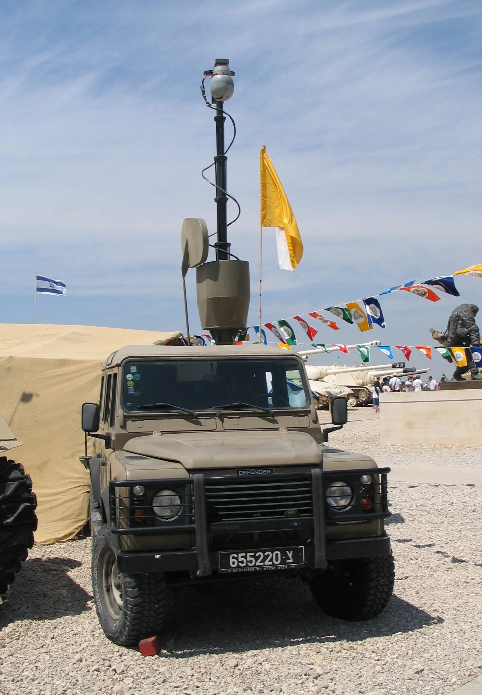 IDF Land Rover. Snatch Land Rover. Snatch Land Land Rover. Israel Military Defender car. File defender