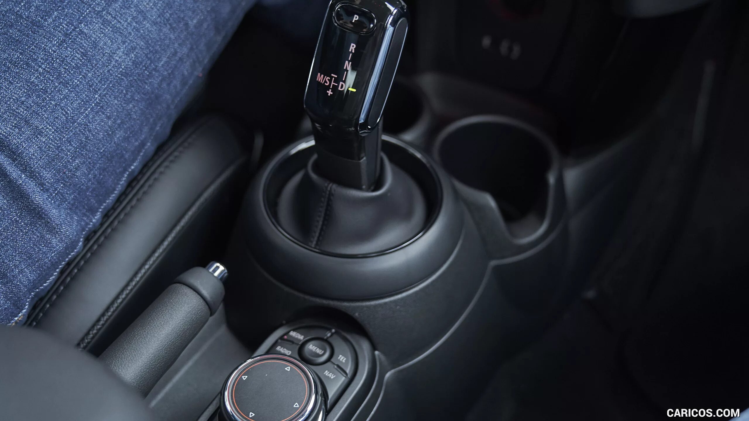 Мини купер автомат. Мини купер акпп. Коробка mini cooper. Мини купер мкпп. Селектор кпп мини купер f 56.