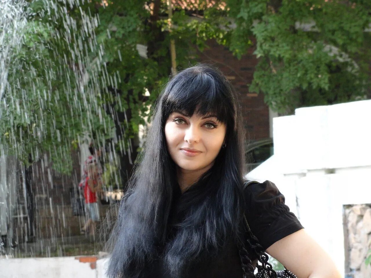 Найти знакомую девушку. Девушка 30 лет. Обычные красивые девушки блондинки. Реальные девушки. Незамужние девушки.