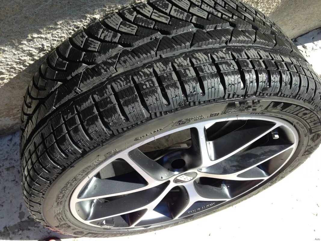 Michelin Pilot Alpin pa4 235/50 r17 100v XL. Pilot Alpin 5 тест. Автомобильная шина Michelin Pilot Alpin 4 235/50 r18 101h зимняя. Автомобильная шина Michelin Pilot Alpin 4 235/50 r17 100v зимняя.