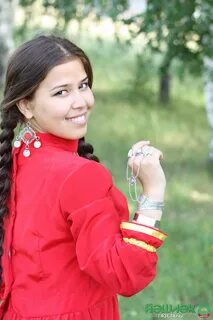 Сколько лет еникеевой але