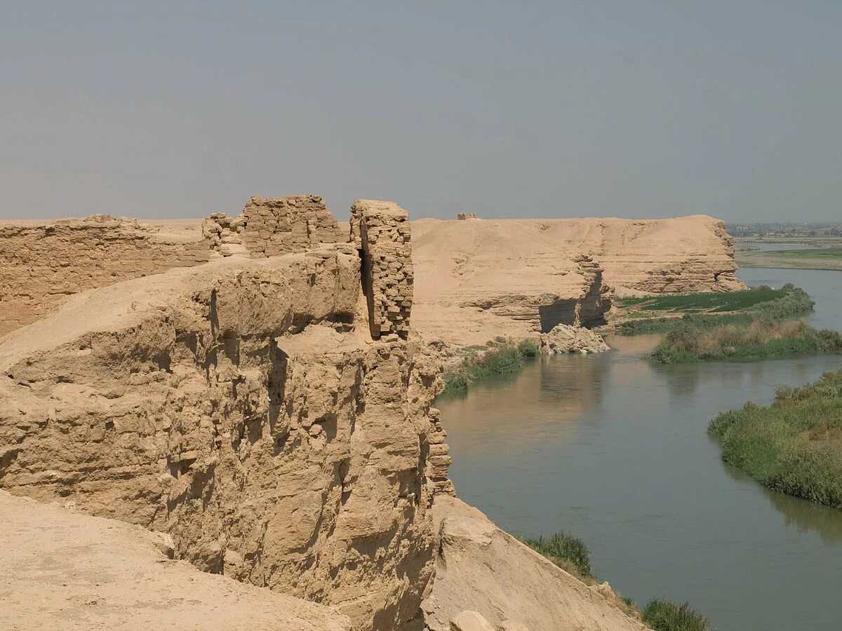 Ев рат. Река Евфрат. Река Евфрат в Сирии. Долина рек тигр и Евфрат. Река тигр Месопотамия.