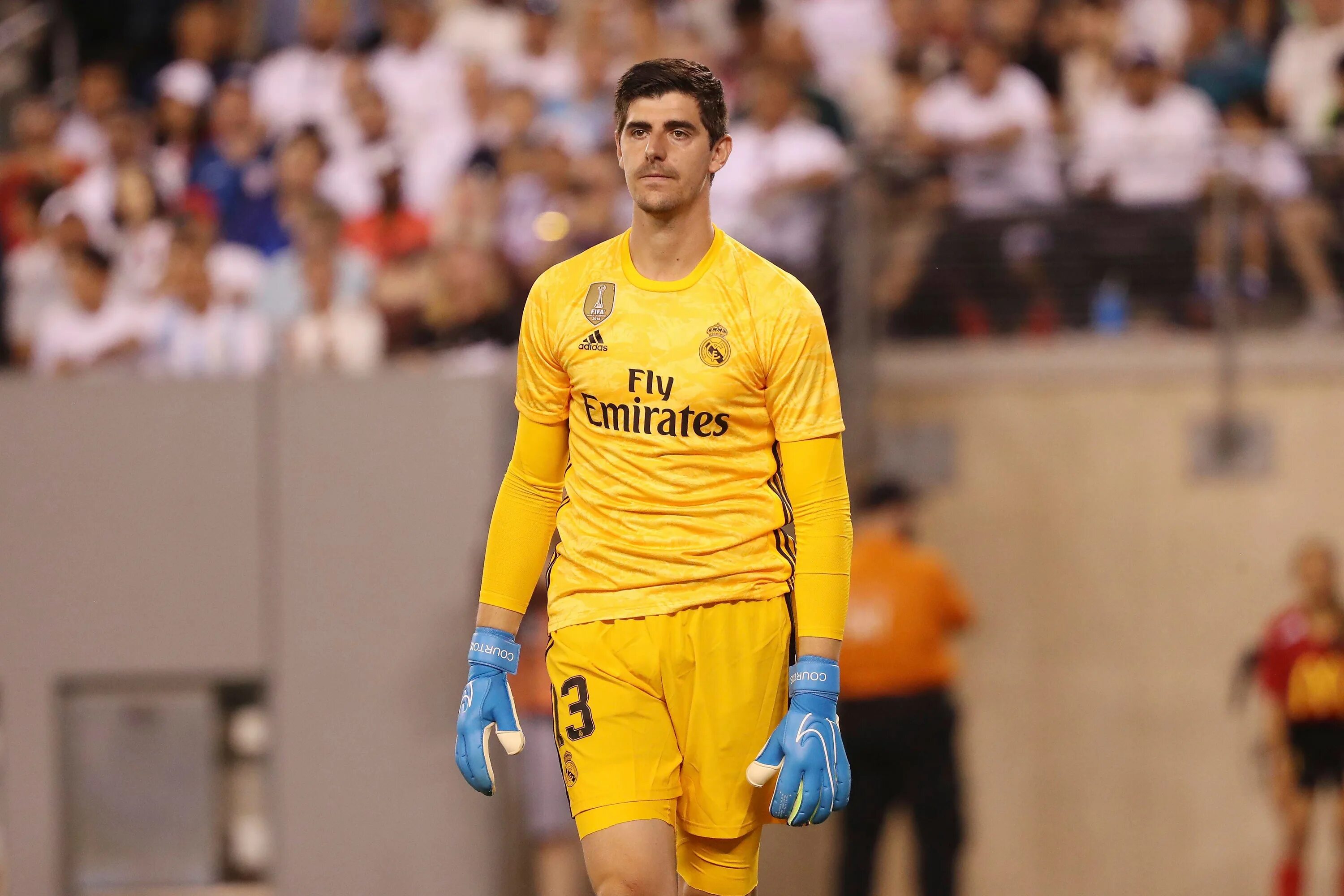 Тибо 2024. Thibaut Courtois Golden Glove. Тибо. Куртуа обои.