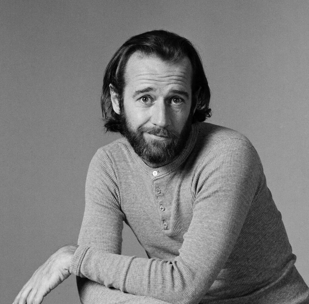 George carlin. Джордж Карлин в молодости. Карлин комик. Карлин молодой. Джордж Карлин молодой.