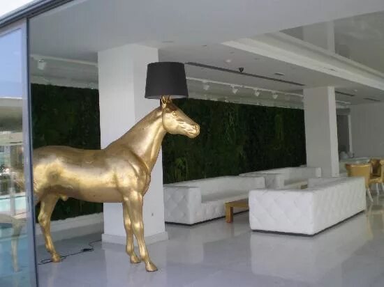 Horse отель. Голден хорс таганрог ресторан. golden horse таганрог гостиница. золотая лошадь таганрог. голден хорс таганрог бассейн.
