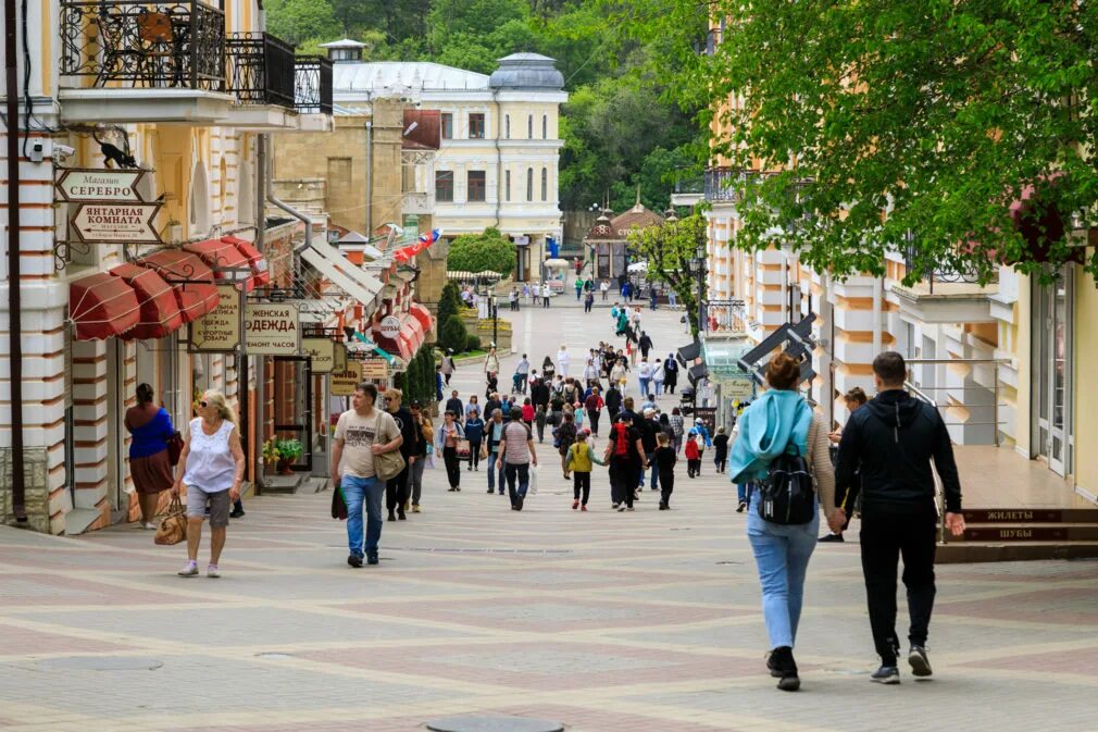 Кисловодск Центральная улица. Кисловодск Главная улица. Красивые улицы кисловодска