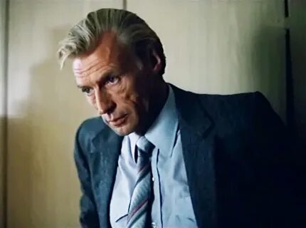 Олялин актер