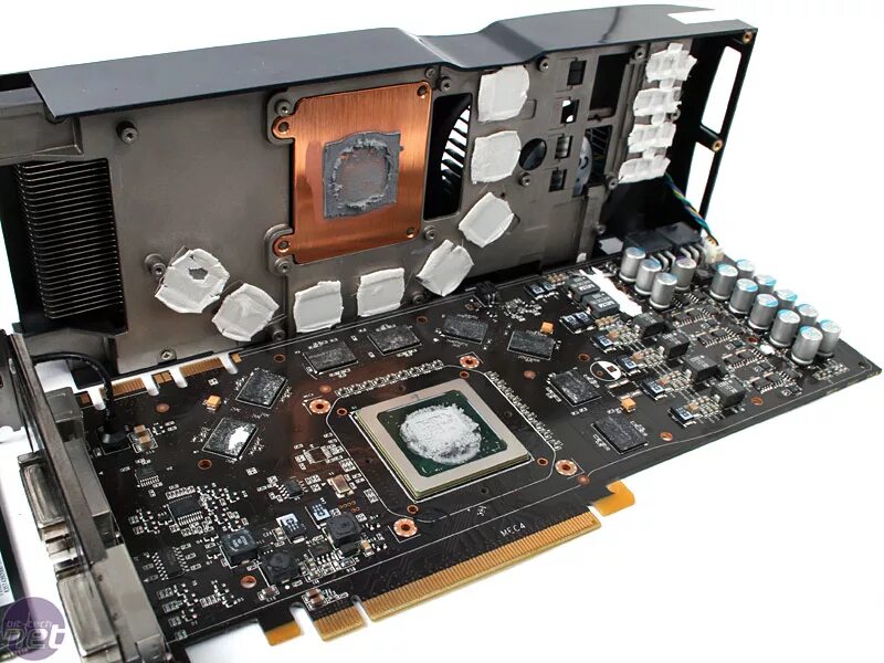 1060 gtx 3gb термопрокладка. Термопрокладка на память видеокарты. Термопрокладки rtx 3080. Сколько термопрокладок на видеокарте. Нанесение термопасты на видеокарту.