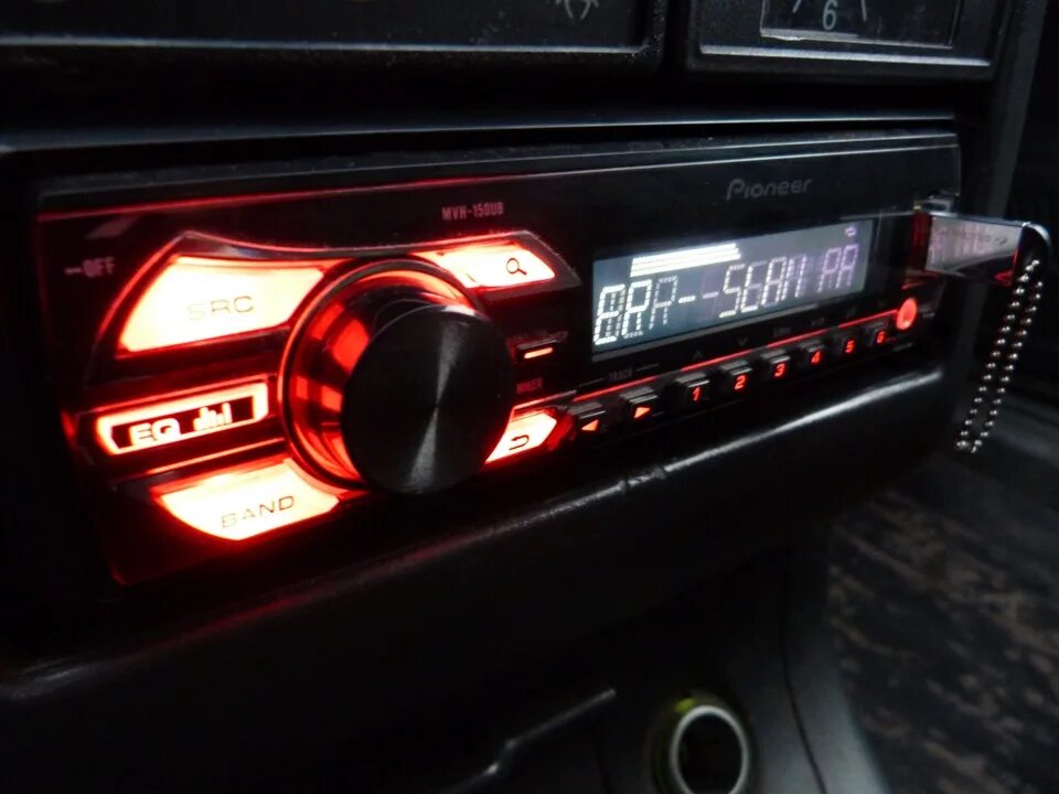 Пионер mvh 150 ub. Пионер мвх 150 уб. Магнитола pioneer mvh 150. Магнитола пионер 150. Mvh 150ub.