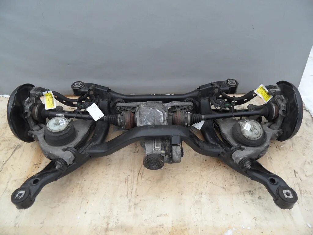 Задняя подвеска ауди а6 с7 кватро. Задний подрамник audi a6 c5. Подвеска ауди а4 кватро. Задняя подвеска ауди а6с4 кваттро. Задняя подвеска ауди а6 с7 кватро.