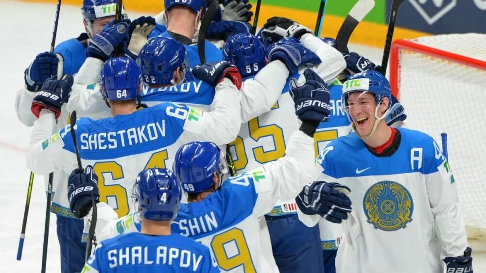 Сборная казахстана хоккей. Сборная казахстана хоккей. Хоккейные команды казахстана. Хоккейные команды уральска. Команда казахстана по хоккею.