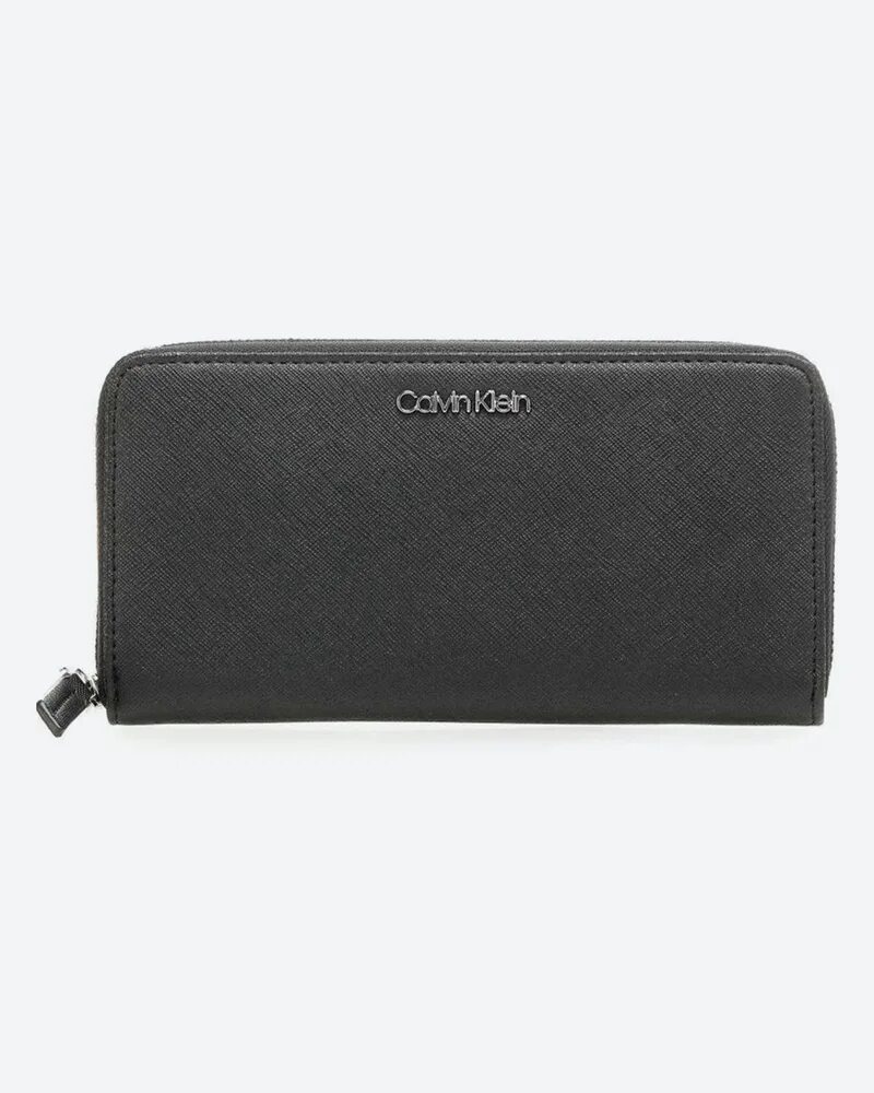 Кошелек calvin klein серый на кнопке. Кошелек кельвин. Кошелек кельвин. Портмоне кельвин кляйн. Calvin klein кошелек zv0zw00506.
