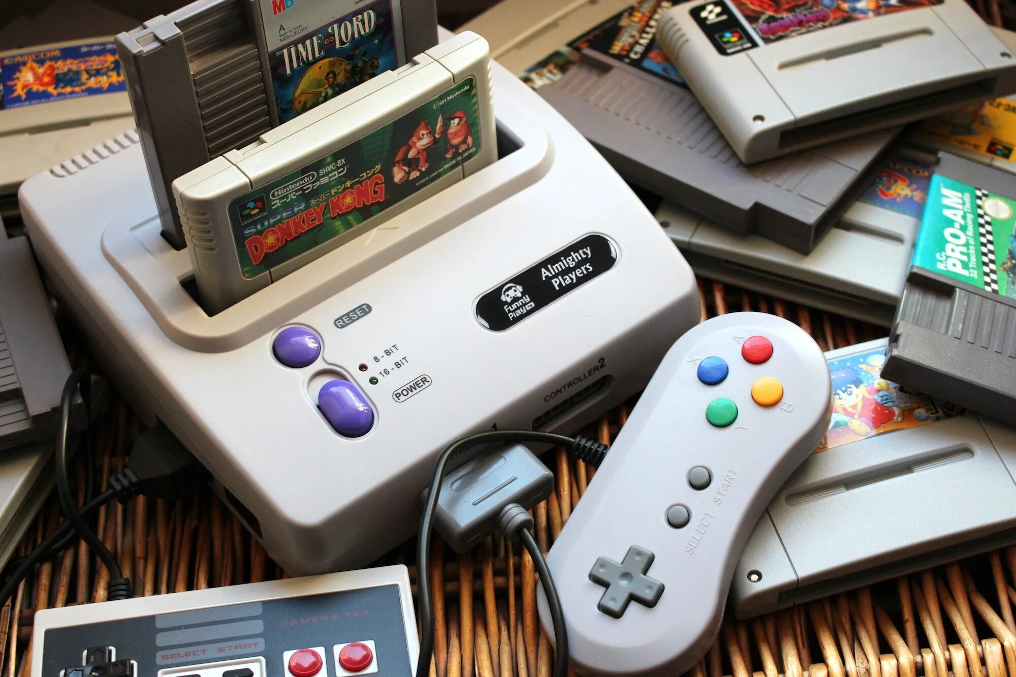 Nintendo как покупать. Atari super Nintendo. Super Nintendo Entertainment System. Nintendo Life. Snes 2013.