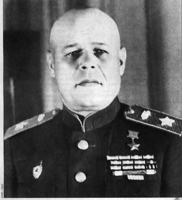 Маршал рыбалко фото. Рыбалко маршал бронетанковых войск. Рыбалко маршал бронетанковых войск. Рыбалко 20. Рыбалко 20.