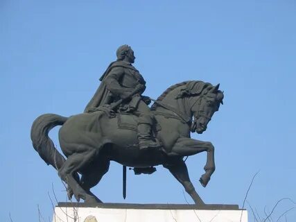 Памятник русскому полководцу
