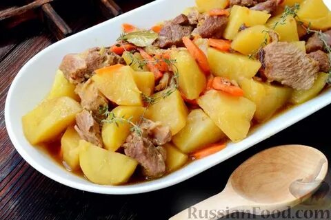 Мясо с картофелем и морковью